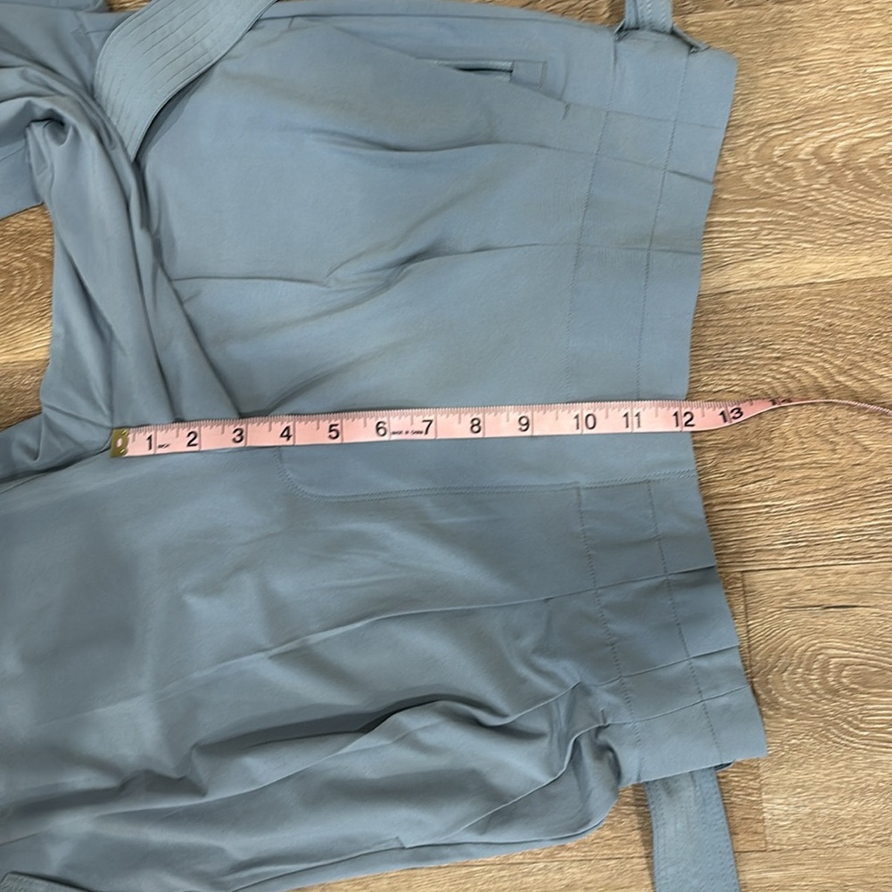 Athleta Skyline Feather Weight Belted Pant. Size 8. - Picture 7 of 10